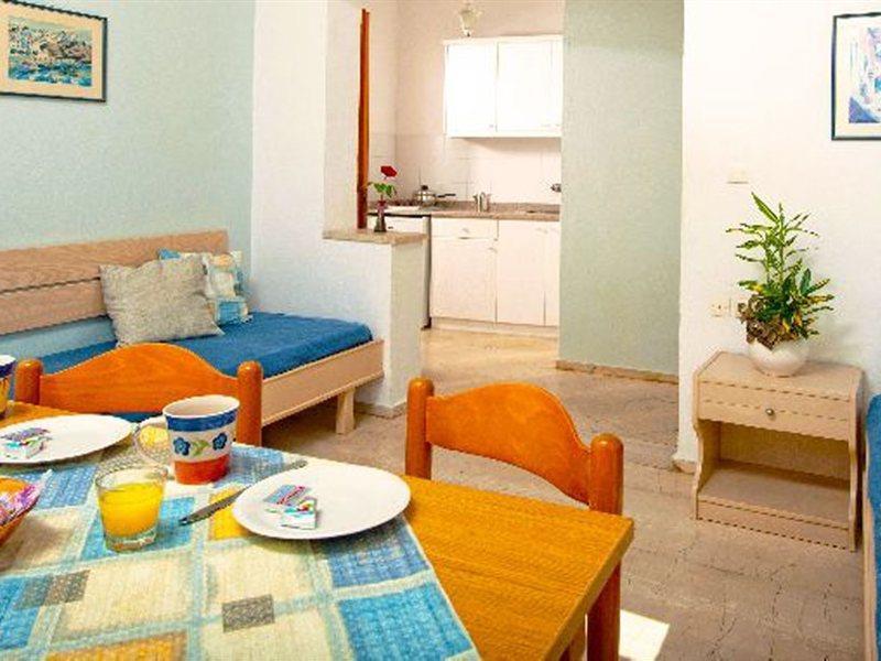 Melissa Apartments, Studios & Suites Malia Exterior foto