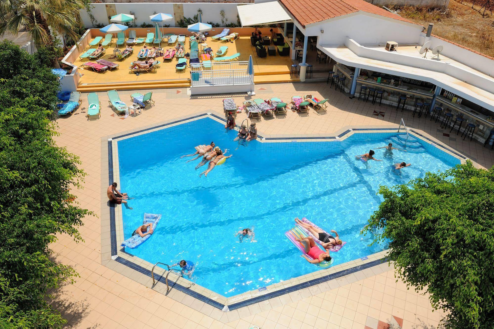 Melissa Apartments, Studios & Suites Malia Exterior foto